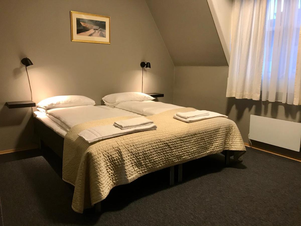 Henriks Hotell Σίεν Εξωτερικό φωτογραφία