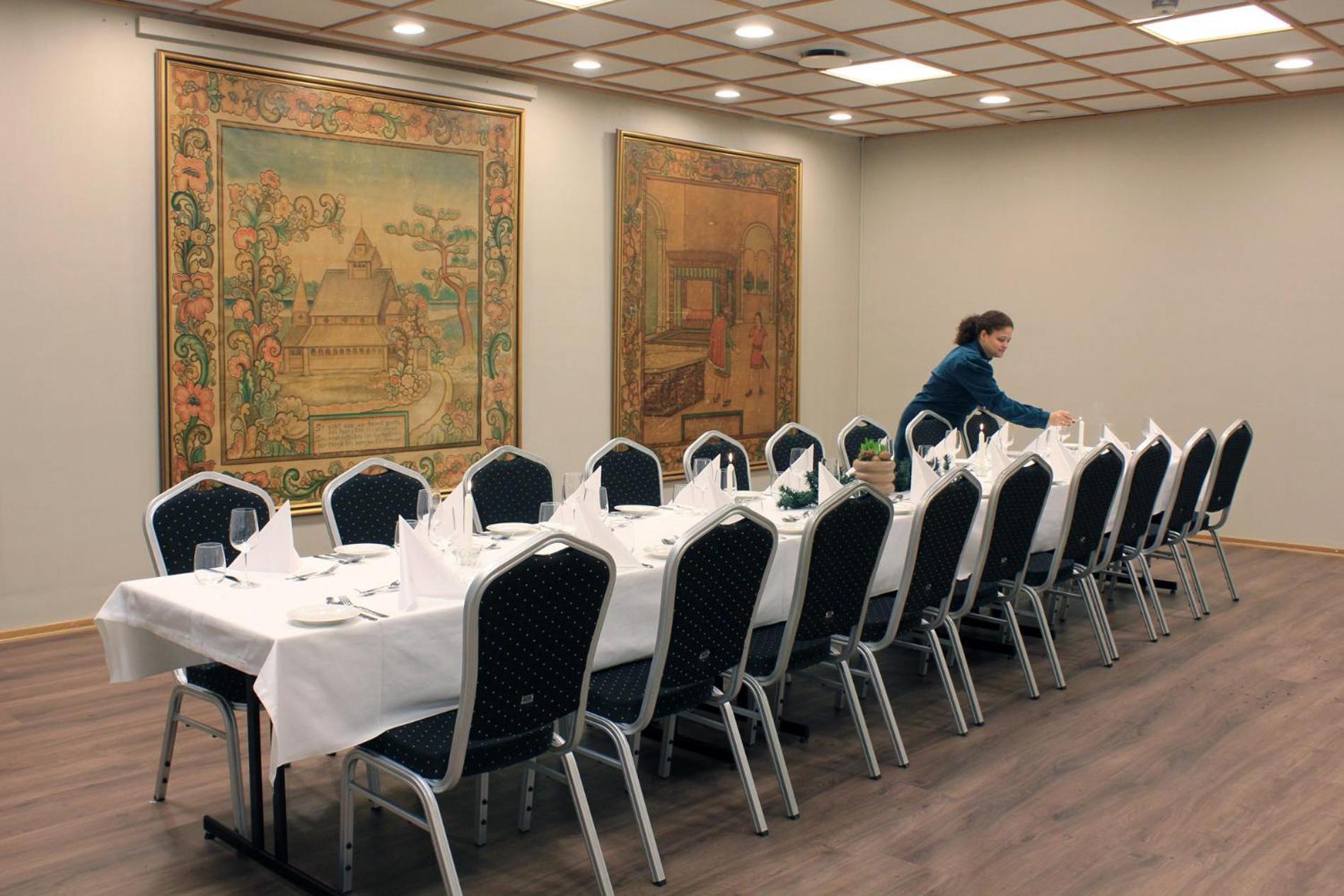 Henriks Hotell Σίεν Εξωτερικό φωτογραφία